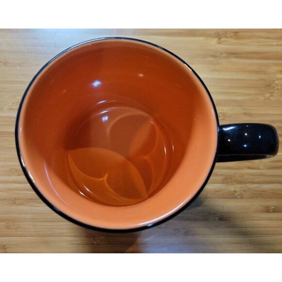 Disney’s Goofy Black and Orange Collectable Mug - Picture 4 of 6